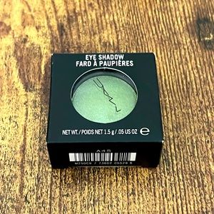 MAC Eye Shadow Swimming Lustre